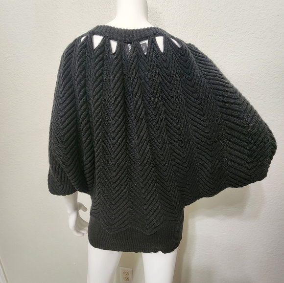 Lane Bryant Black Metallic Thread Short Sleeve Sparkly Sweater Size 14/16 - Picture 3 of 14